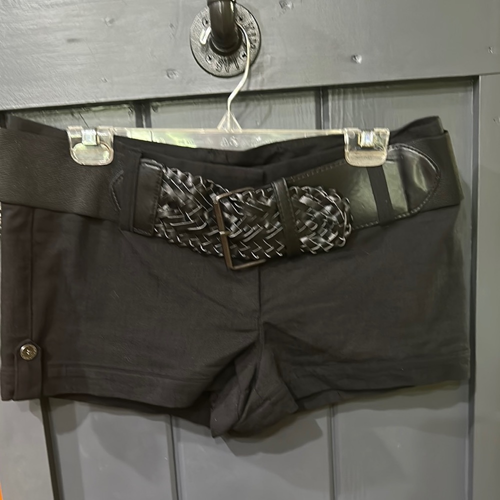 Guess Black Shorts with Embellished woven leather belt